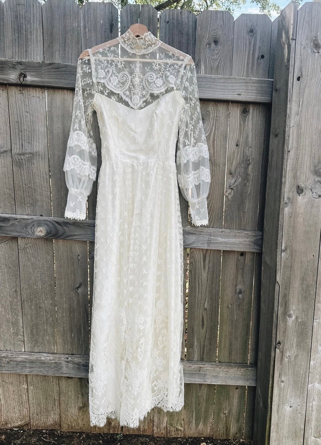 1970’s Lace Wedding Dress